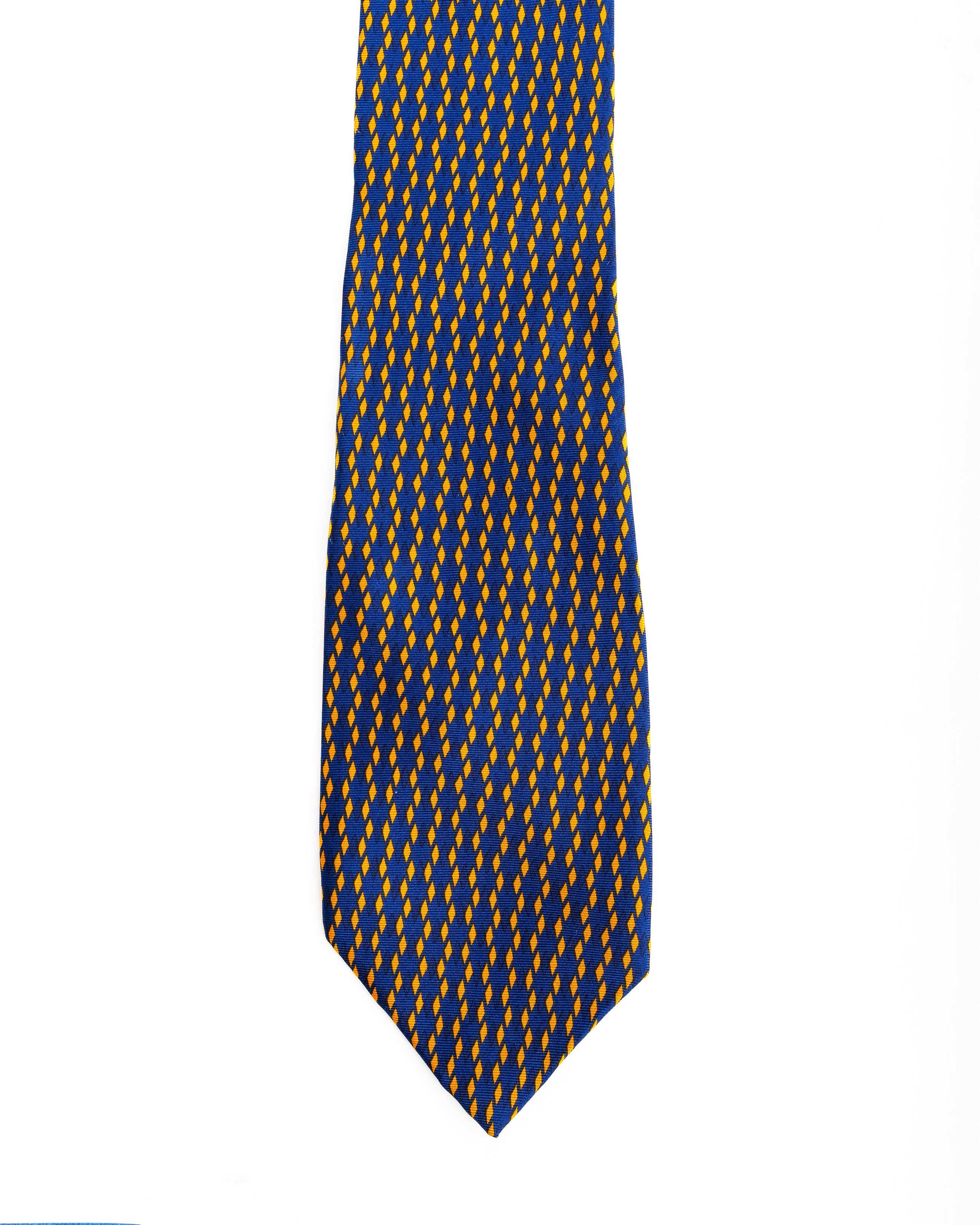 Red Alice fantasy tie