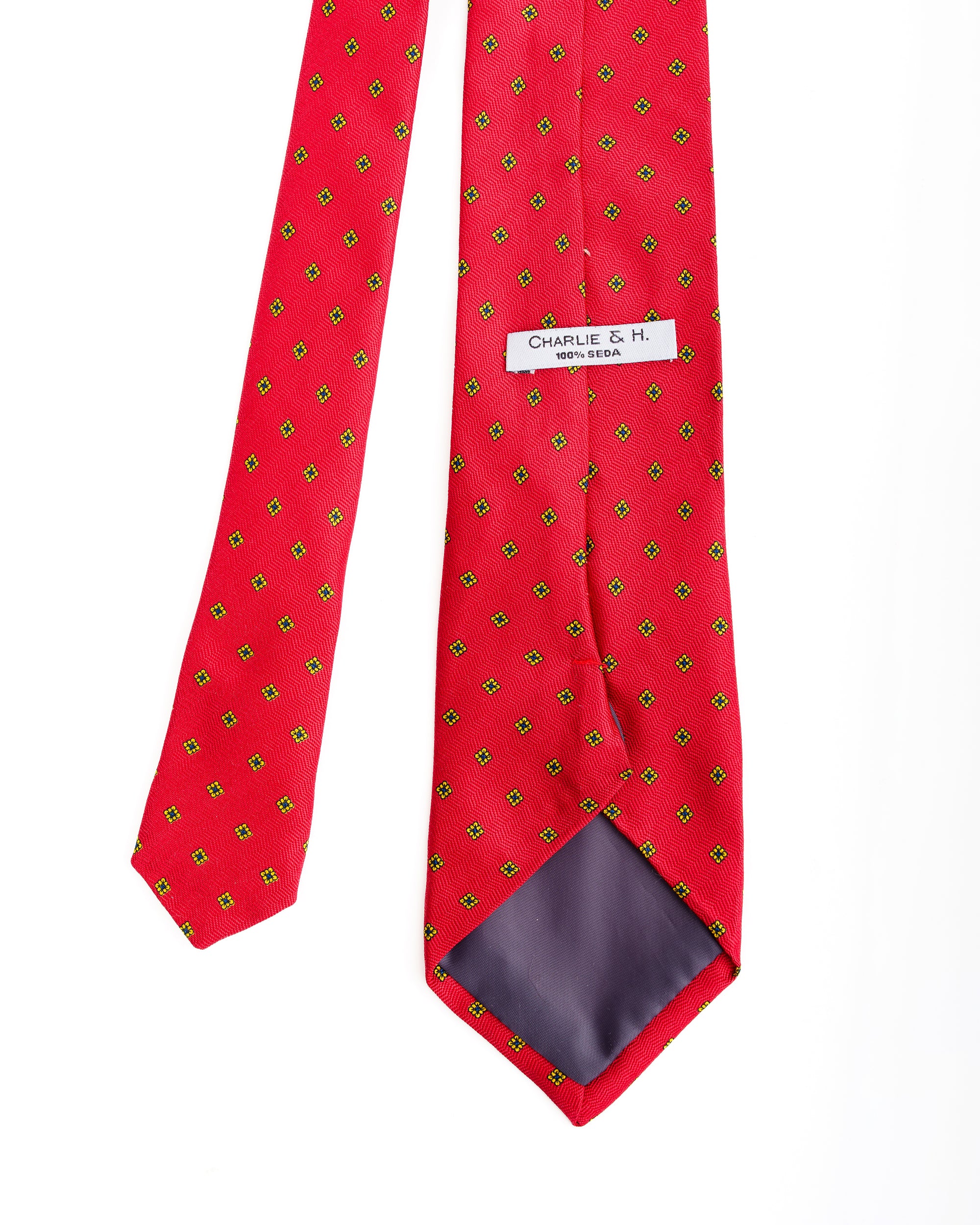 Red Alice fantasy tie