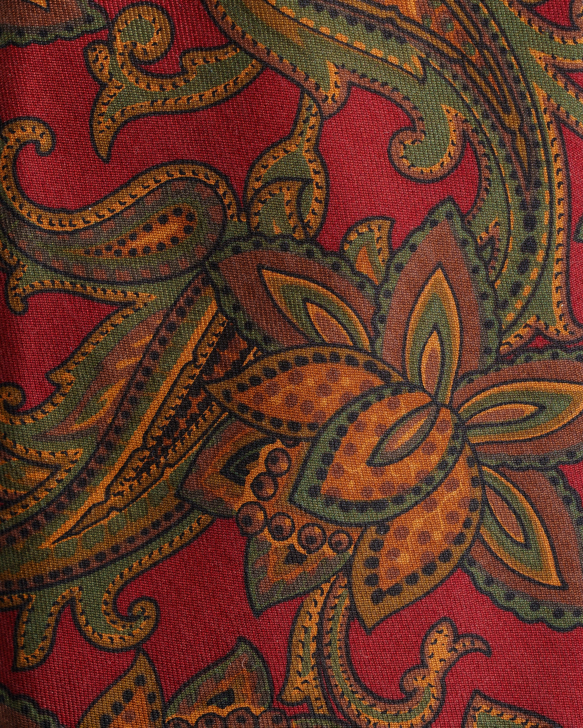 Red Alice fantasy tie